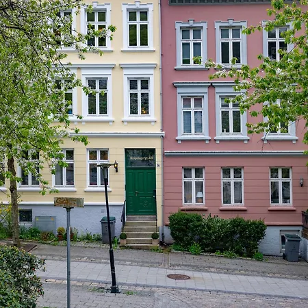 Spacious 3-bedroom For 8 By Bryggen Appartement *