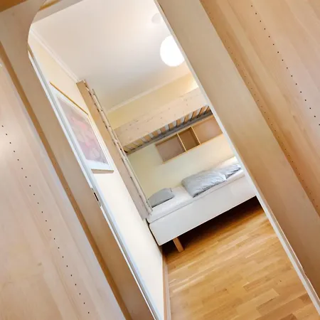 Spacious 3-bedroom For 8 By Bryggen Bergen