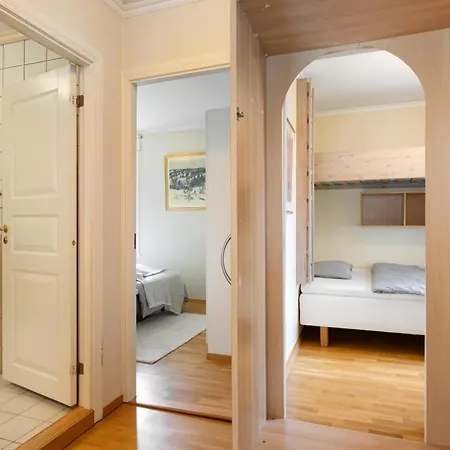 Spacious 3-bedroom For 8 By Bryggen