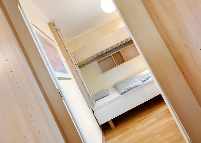 Spacious 3-bedroom For 8 By Bryggen 베르겐